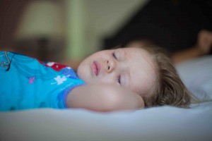Masser af søvn bidrager til en dejlig familiejul